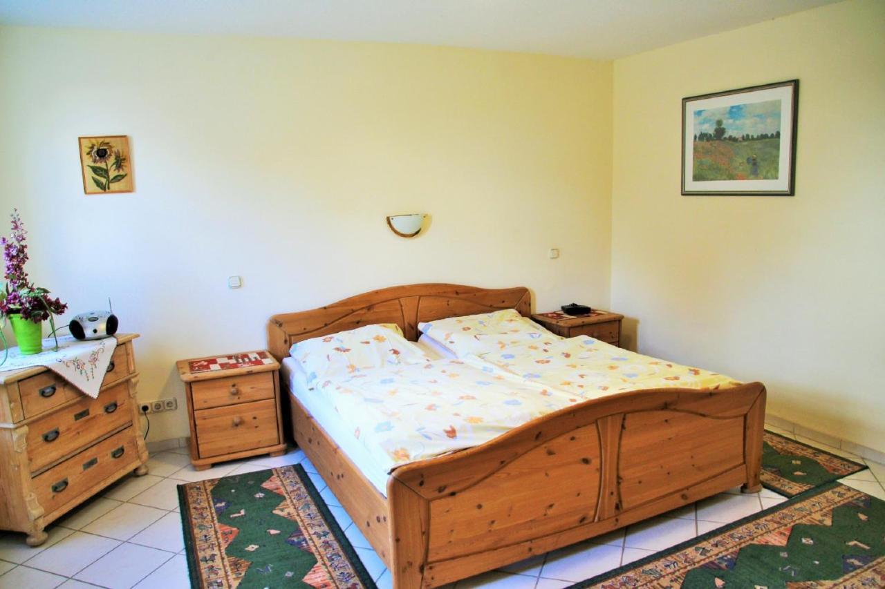 Emmerthal Muellers Hof Ferienwohnung/Pension מראה חיצוני תמונה