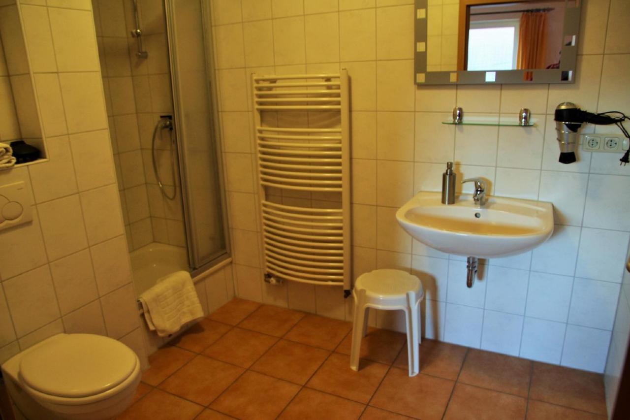 Emmerthal Muellers Hof Ferienwohnung/Pension מראה חיצוני תמונה