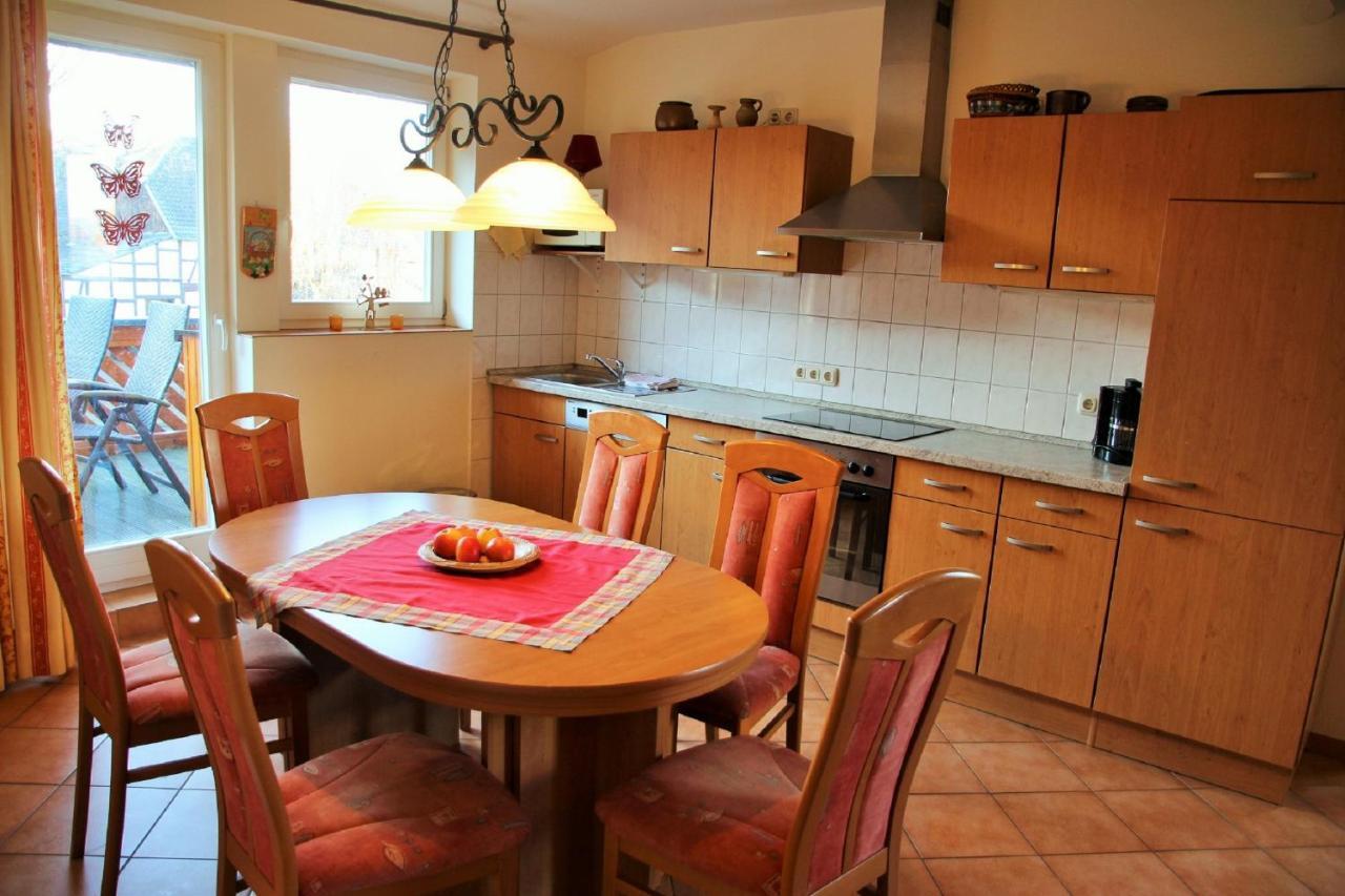 Emmerthal Muellers Hof Ferienwohnung/Pension מראה חיצוני תמונה