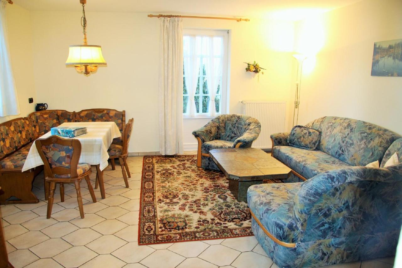 Emmerthal Muellers Hof Ferienwohnung/Pension מראה חיצוני תמונה