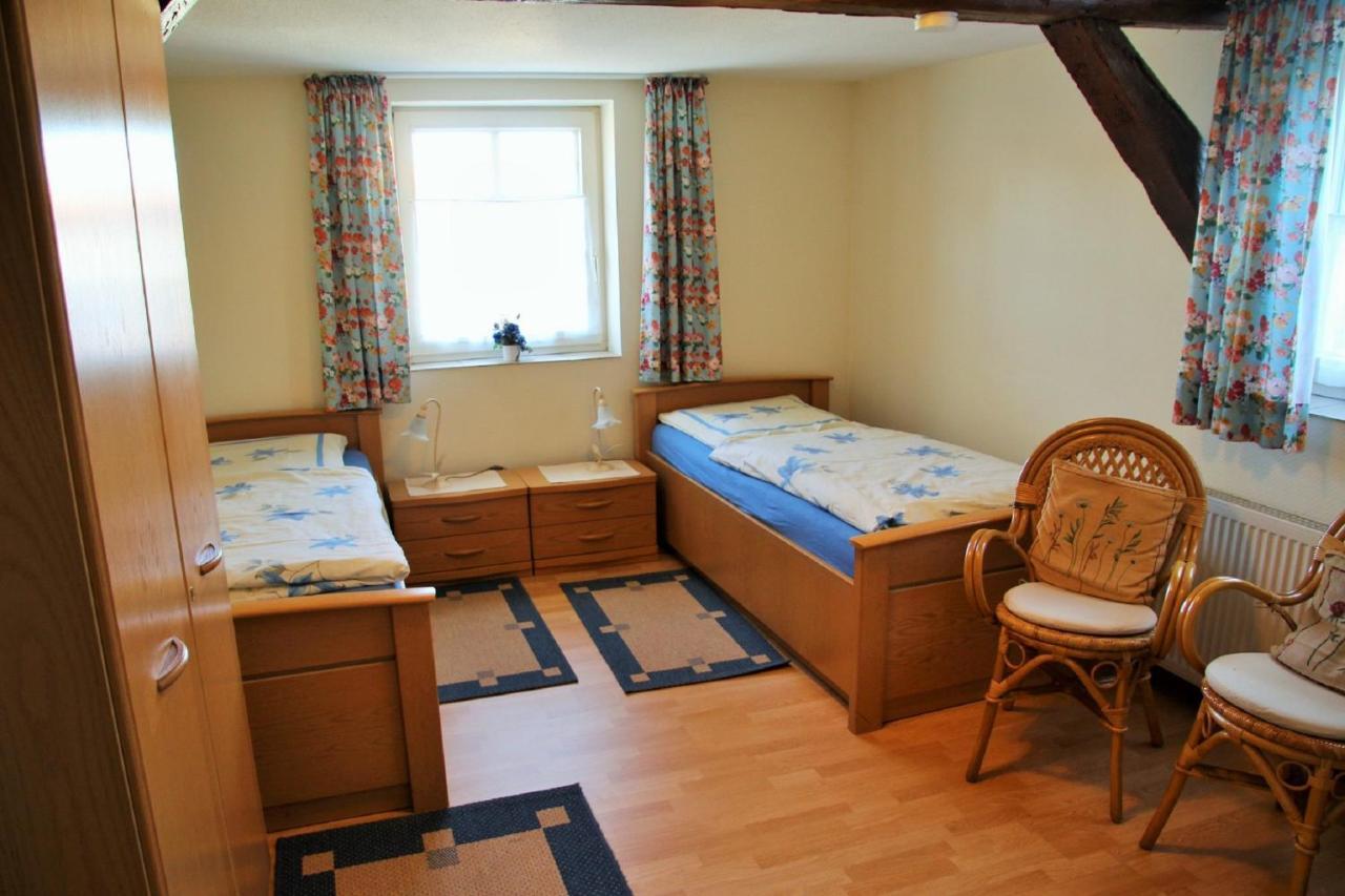 Emmerthal Muellers Hof Ferienwohnung/Pension מראה חיצוני תמונה