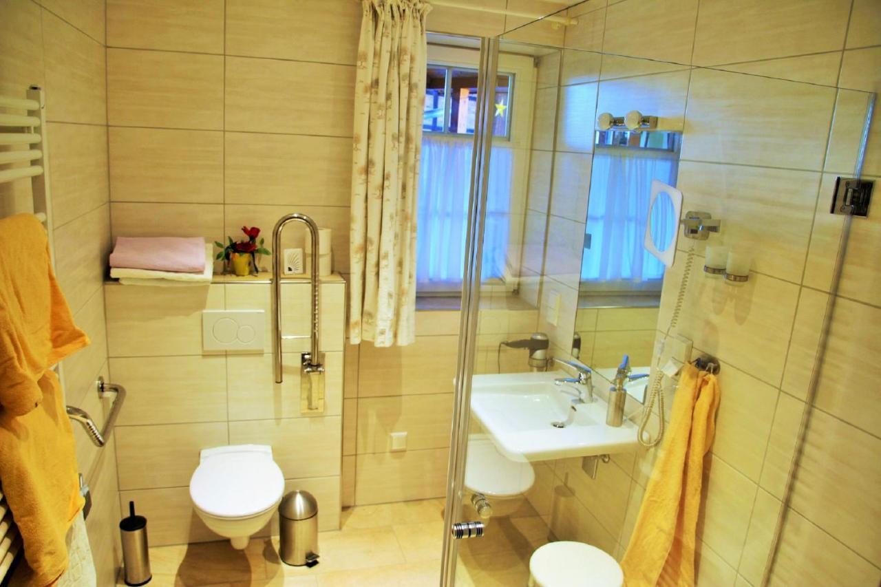 Emmerthal Muellers Hof Ferienwohnung/Pension מראה חיצוני תמונה